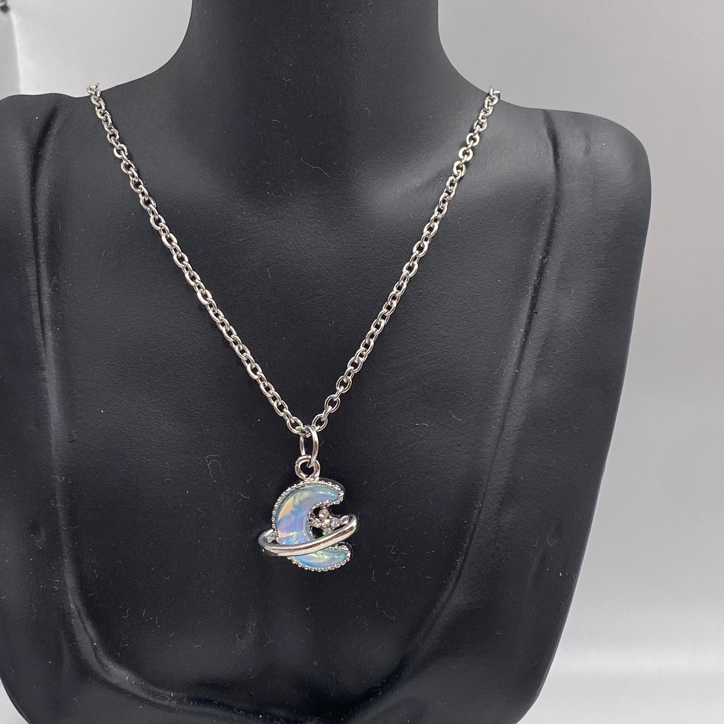 Holographic Starry Moon Necklace