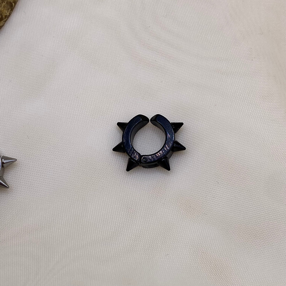 Spiked Ear Cuff 1PC