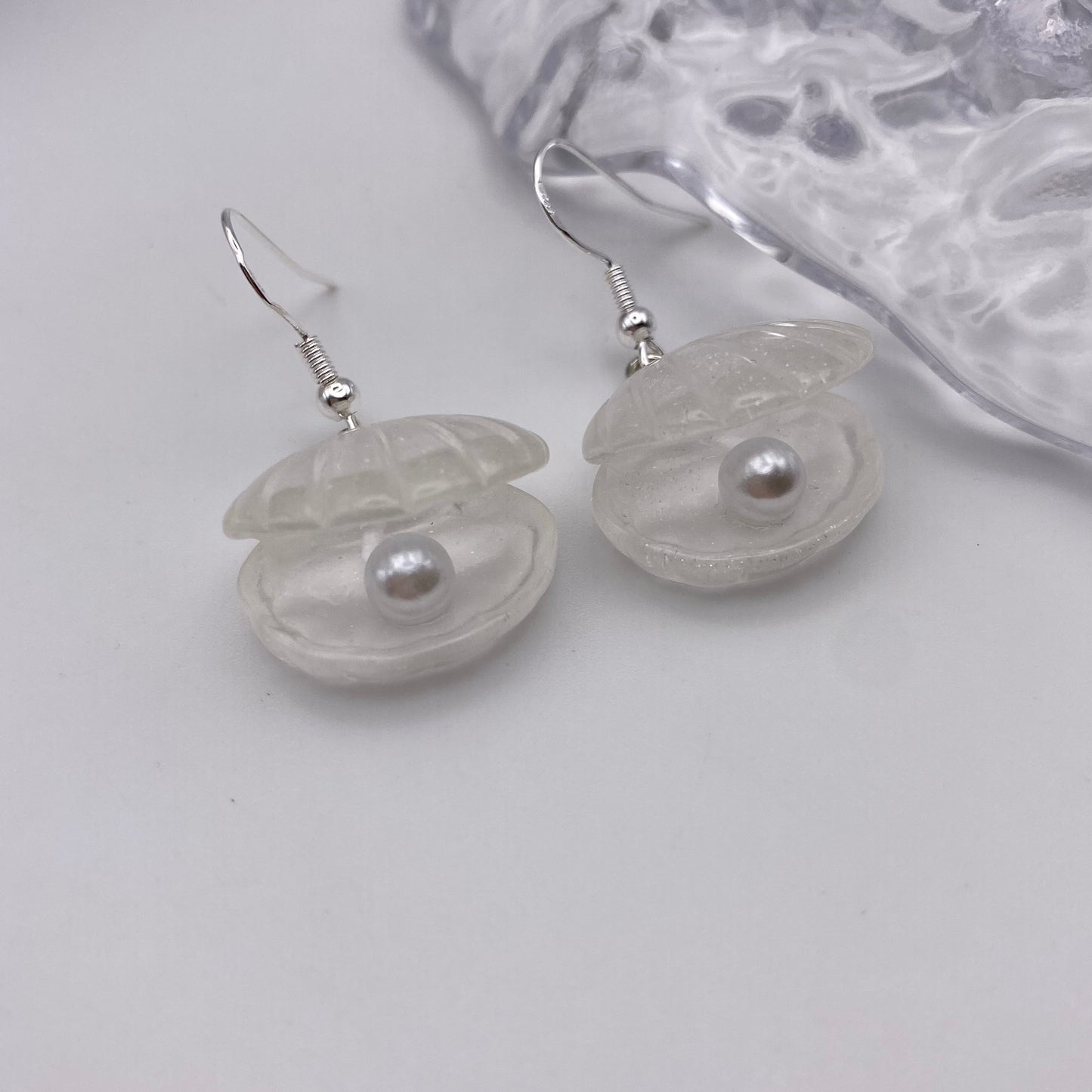 Chunky Clam Shell Pearl Earrings