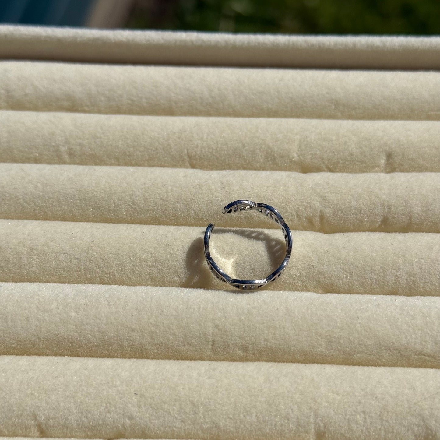 DNA Ring