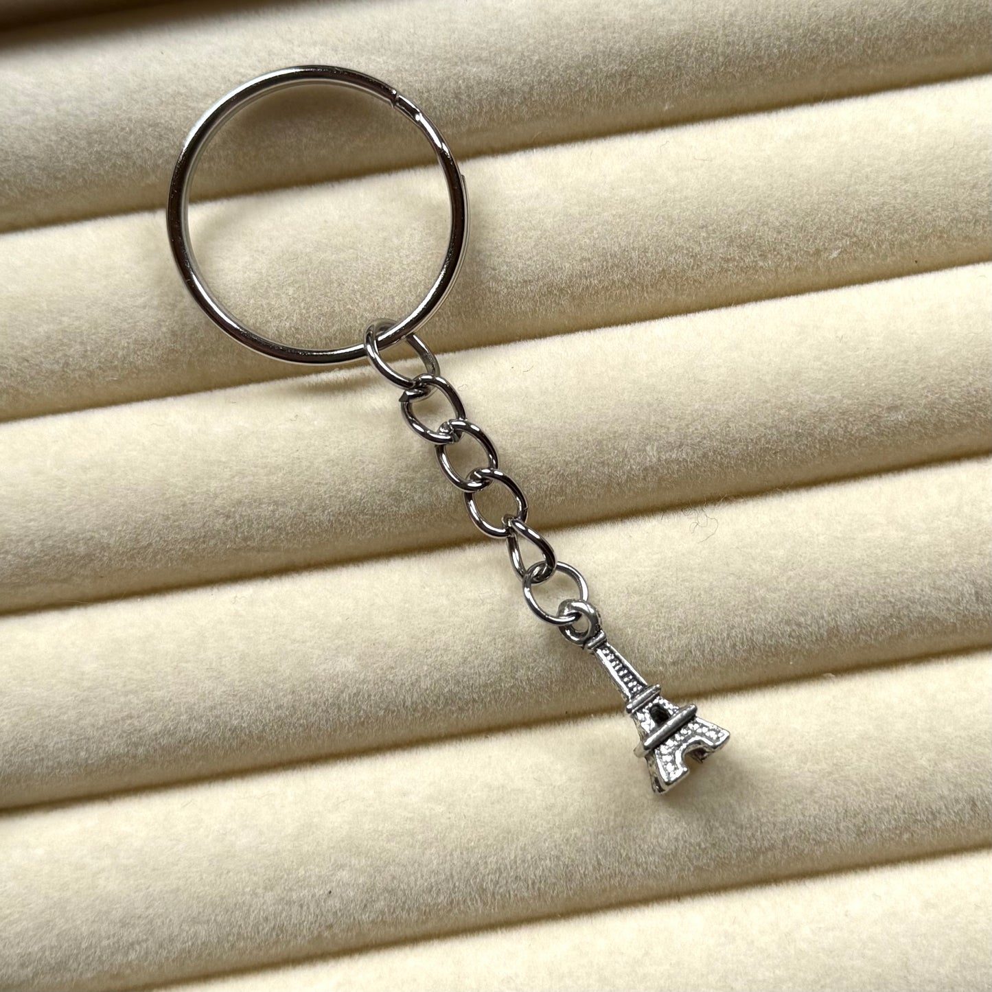 Eiffel Tower Keyring
