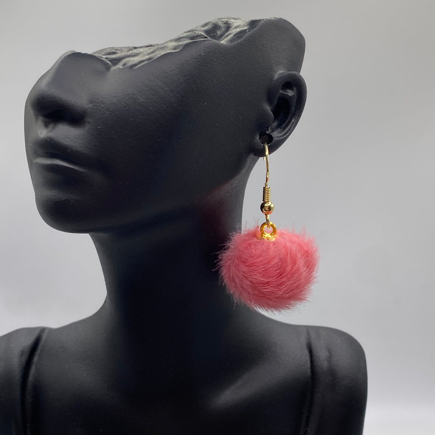 Fluffly Pom Pom Earrings