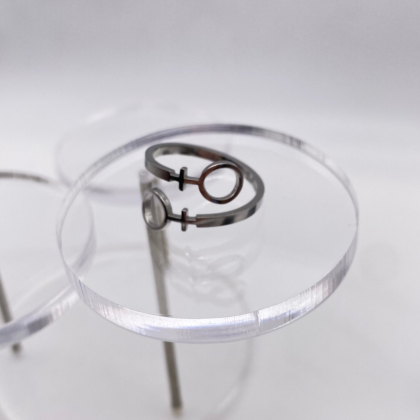 Female Symbol Ring
