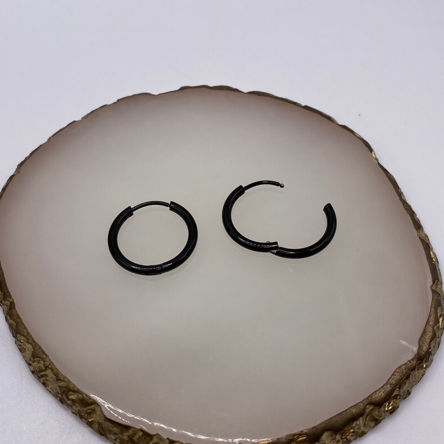 Plain Minimalistic Hoop Earrings