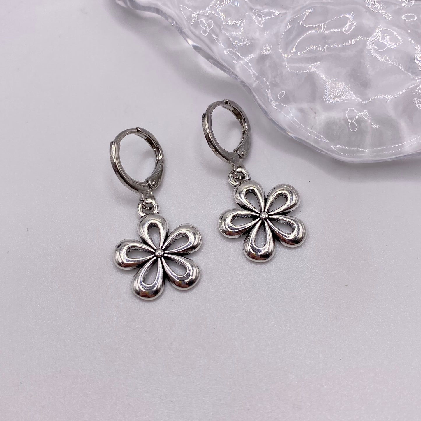 Groovy Flower Huggie Hoop Earrings