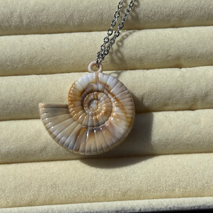 Beachy Shell Print Necklace