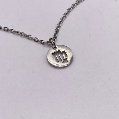 Silver Solid Star Sign Necklaces