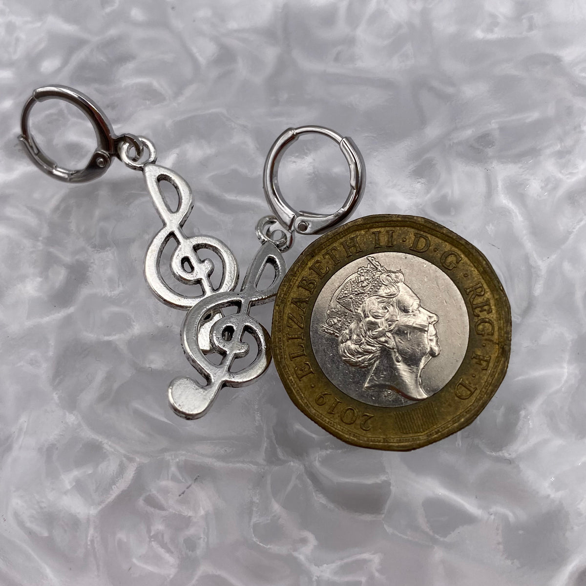 Musical Note Hoop Music Note Huggie Hoop Earrings – Molls