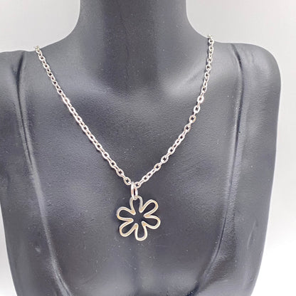 Flower Outline Necklace