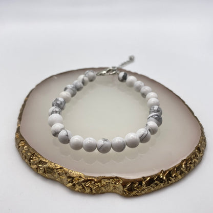 Round White Howlite Crystal Bracelet