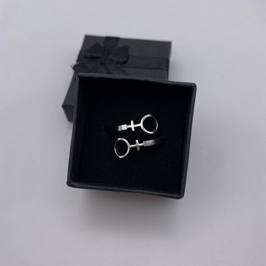 Female Symbol Ring