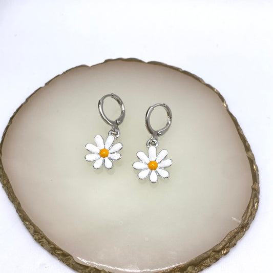 Daisy Huggie Hoop Earrings