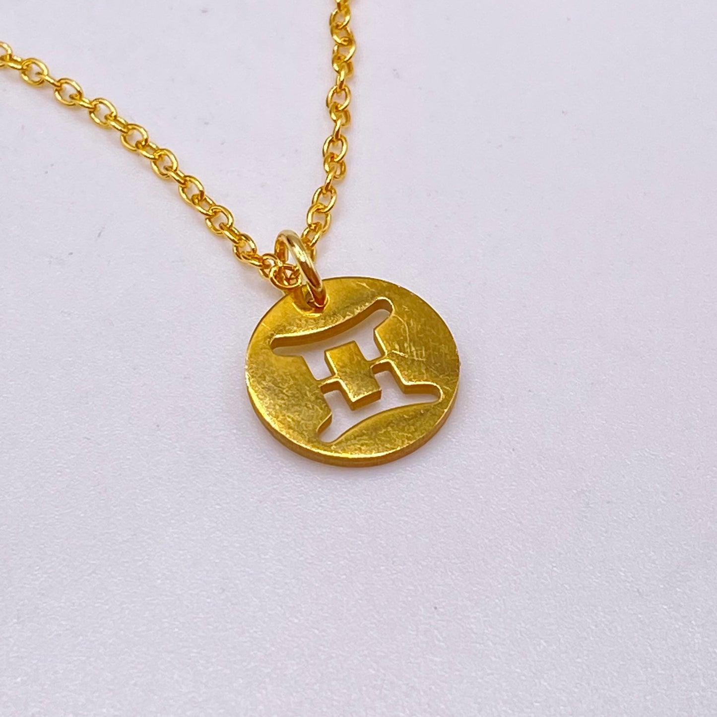 Gold Solid Star Sign Necklaces