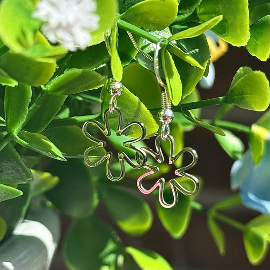 Flower Outline Earrings