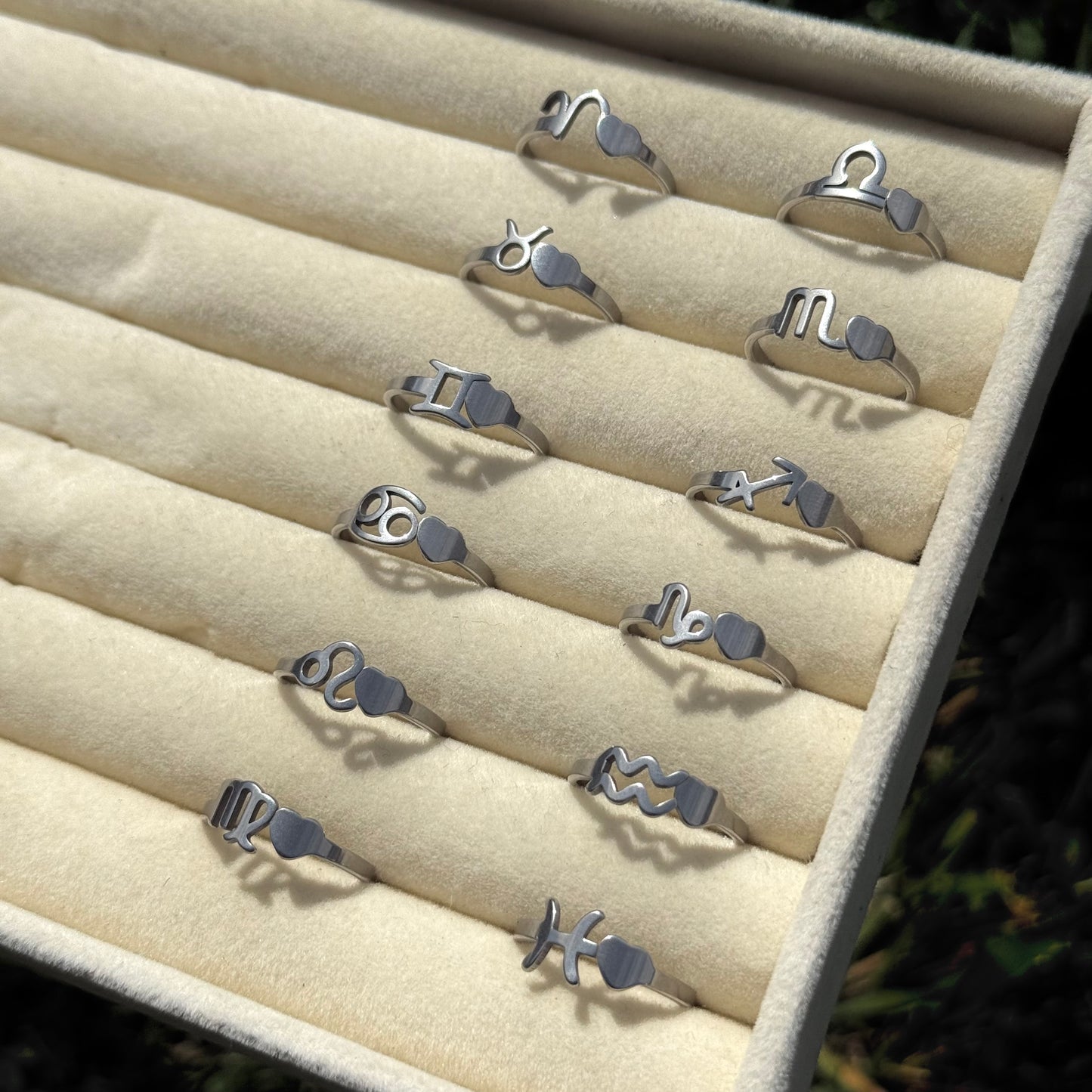 Star Sign Symbol Ring
