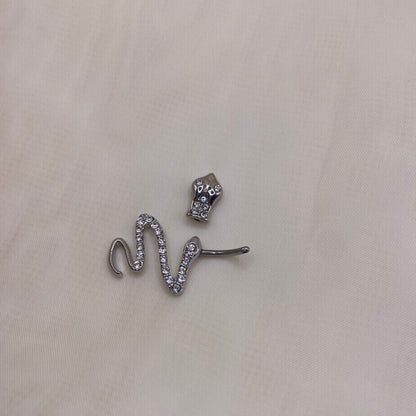 Snake Belly Bar Piercing
