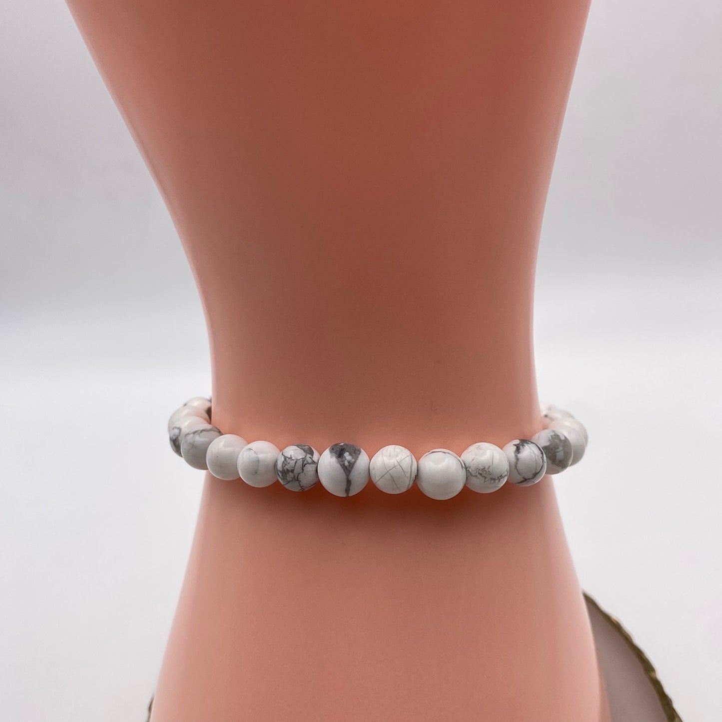 Round White Howlite Crystal Bracelet