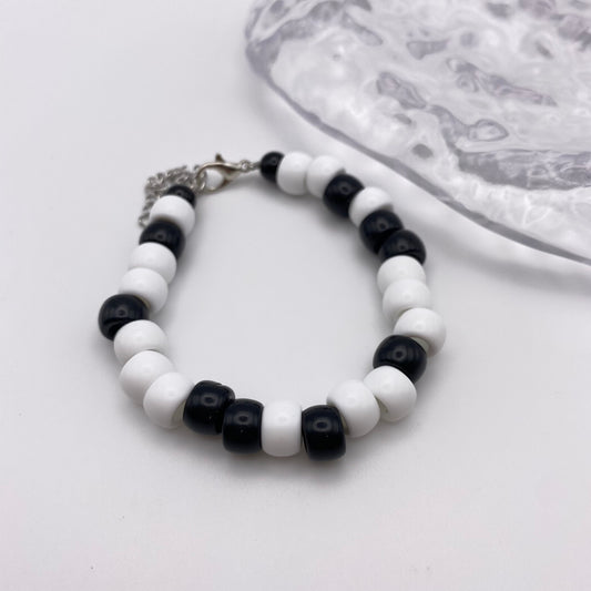 Black and White Beaded Bracelet