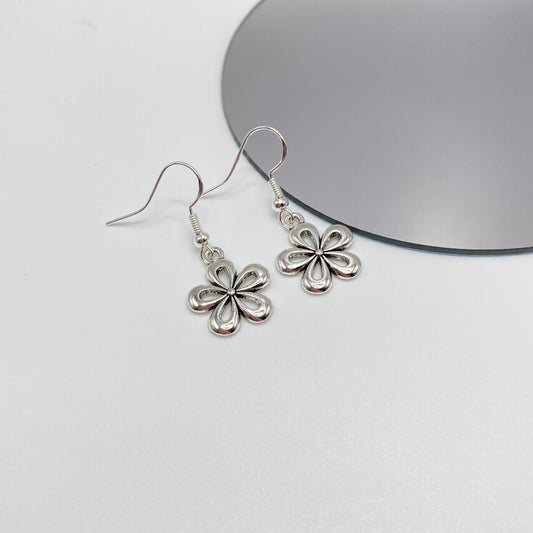 Groovy Flower Earrings