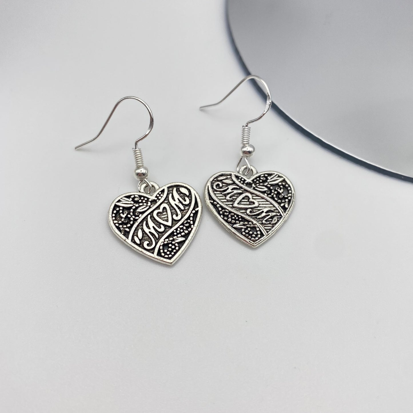 Mam/ Mum/ Mom Mother Heart Earrings