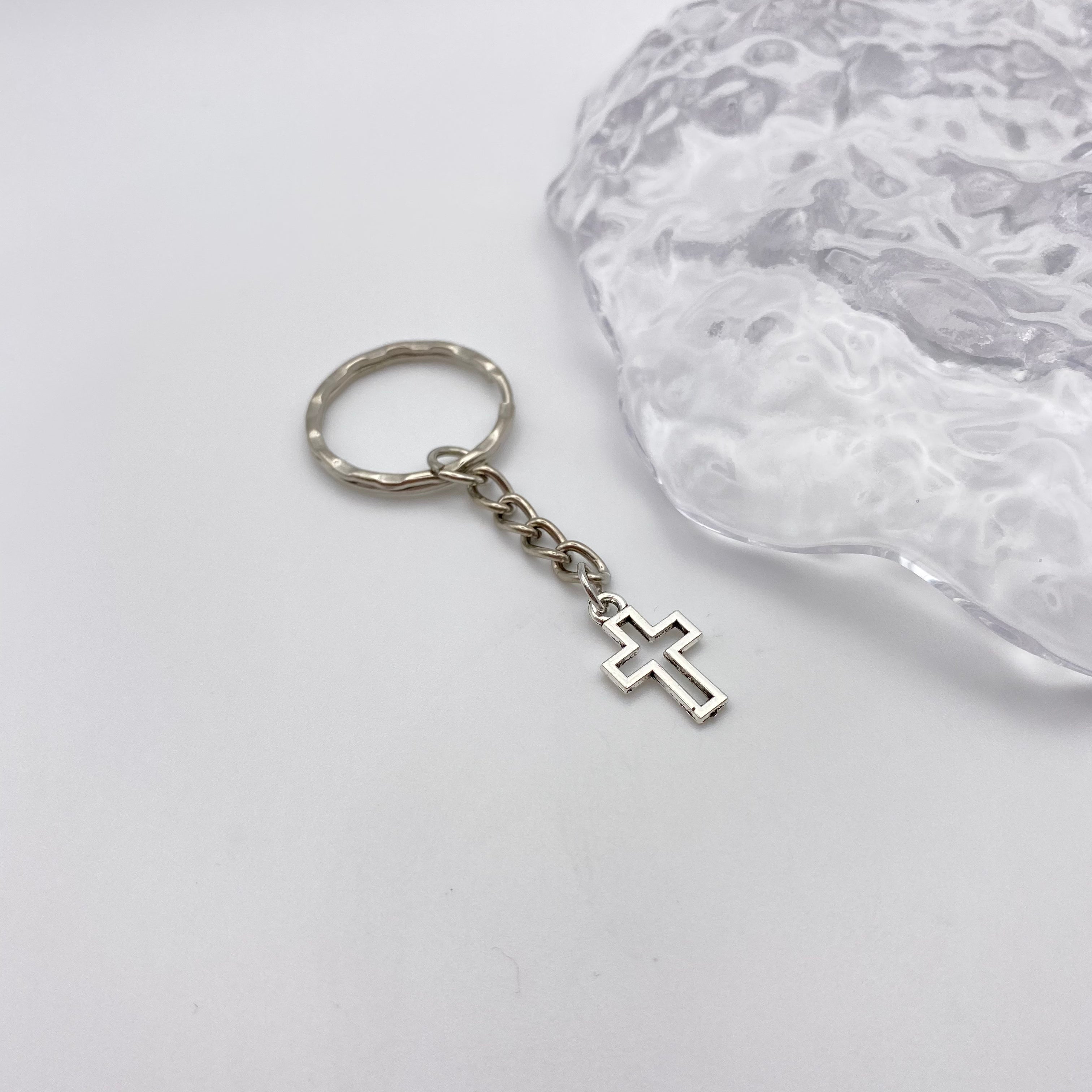 Key Rings Outine Cross Outline Keyring – Molls