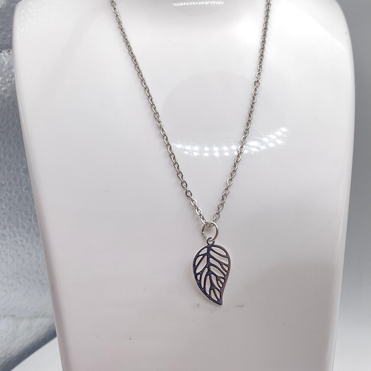 Leaf Necklace